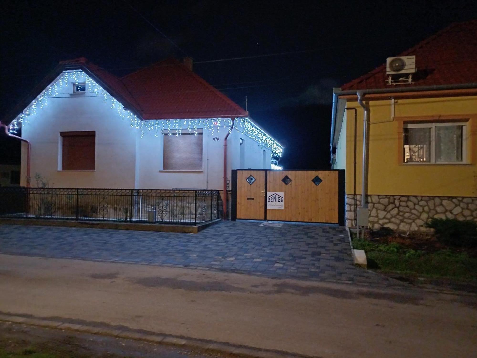 Benige Vendeghaz Hotel Demjén Exterior photo